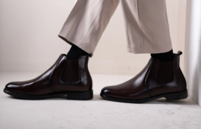 17% OFF on Handcrafted Chelsea Boots - Chocolate Brown