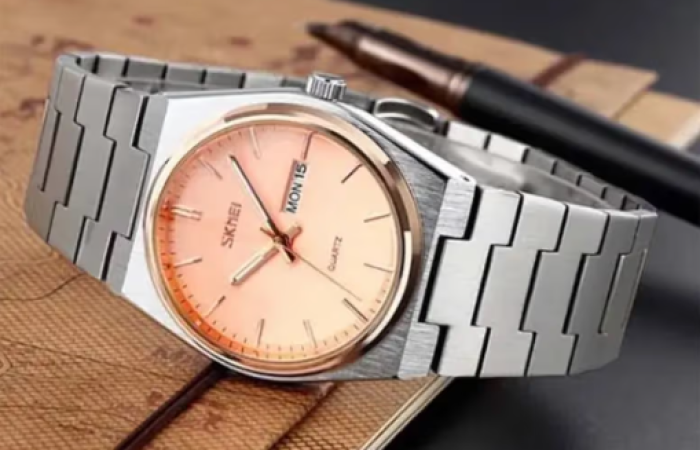 59% Off on Inspired By Skm_Ei 9288 Zinc Alloy Material New Model Watch For Men