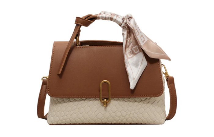 30% Off on French Niche Small Square Commuting Shoulder Bag