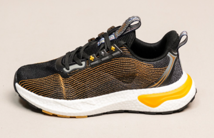 50% Off on MEN'S FASHION SNEAKER