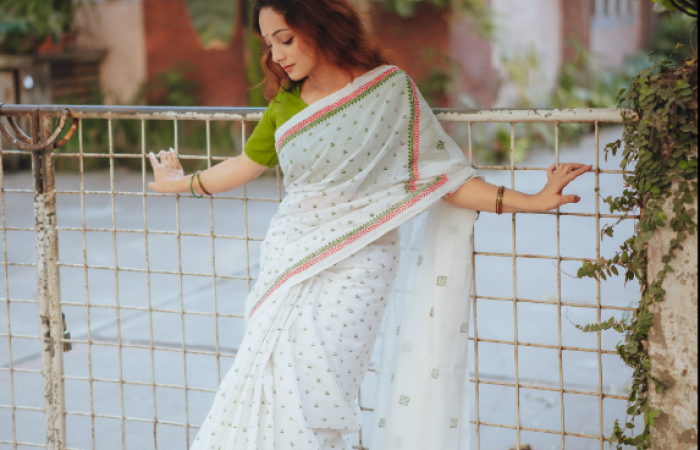 21% Off on  Shoiloprova Saree
