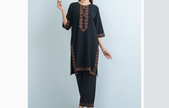 Tk339 Off on Black Charm Embroidered Two Piece