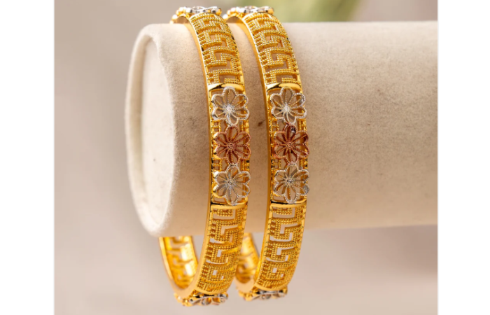 12% Off on Pair Traditional Bangles