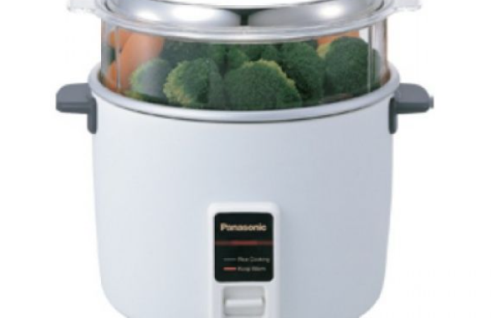 7% discount on Panasonic Rice cooker (SR-W22GS)